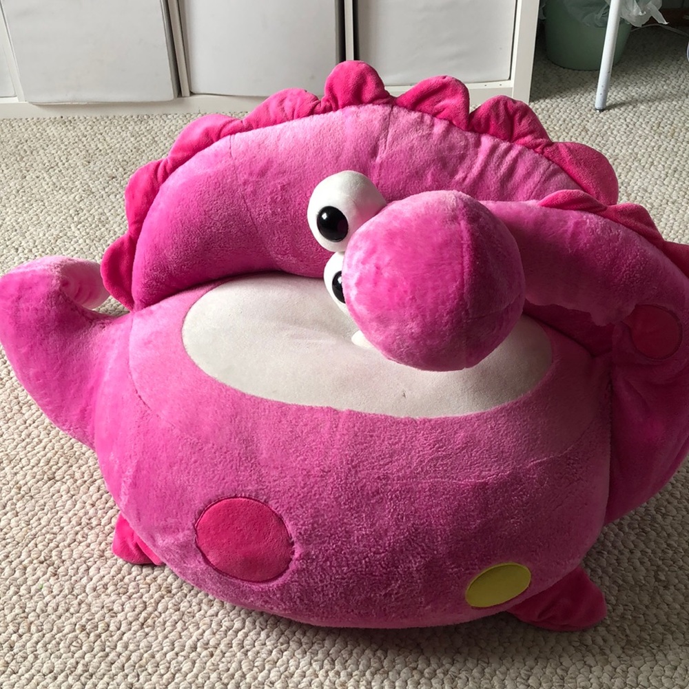 ❌❌❌SOLD❌❌❌Kids Soft Dinosaur Chair